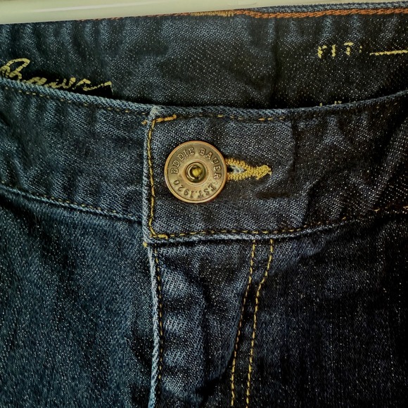 Eddie Bauer Women's Curvy Fit Slim Straight Dark Wash Jeans Size 6‎ - Picture 5 of 14